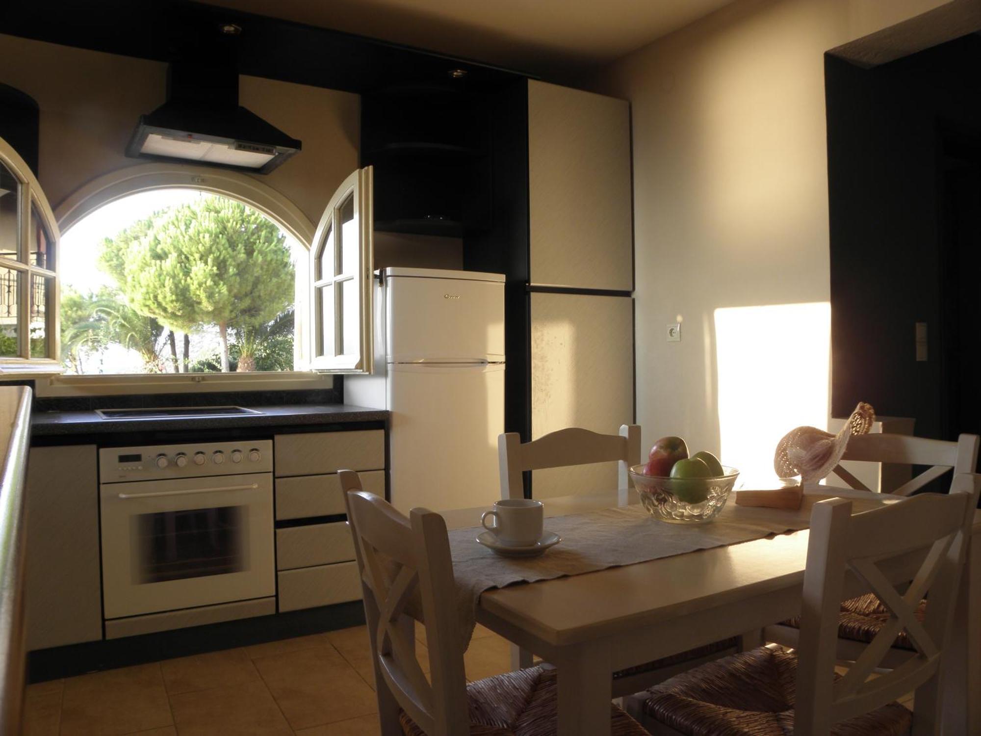 Irilena Studios And Apartments Lassi  Chambre photo