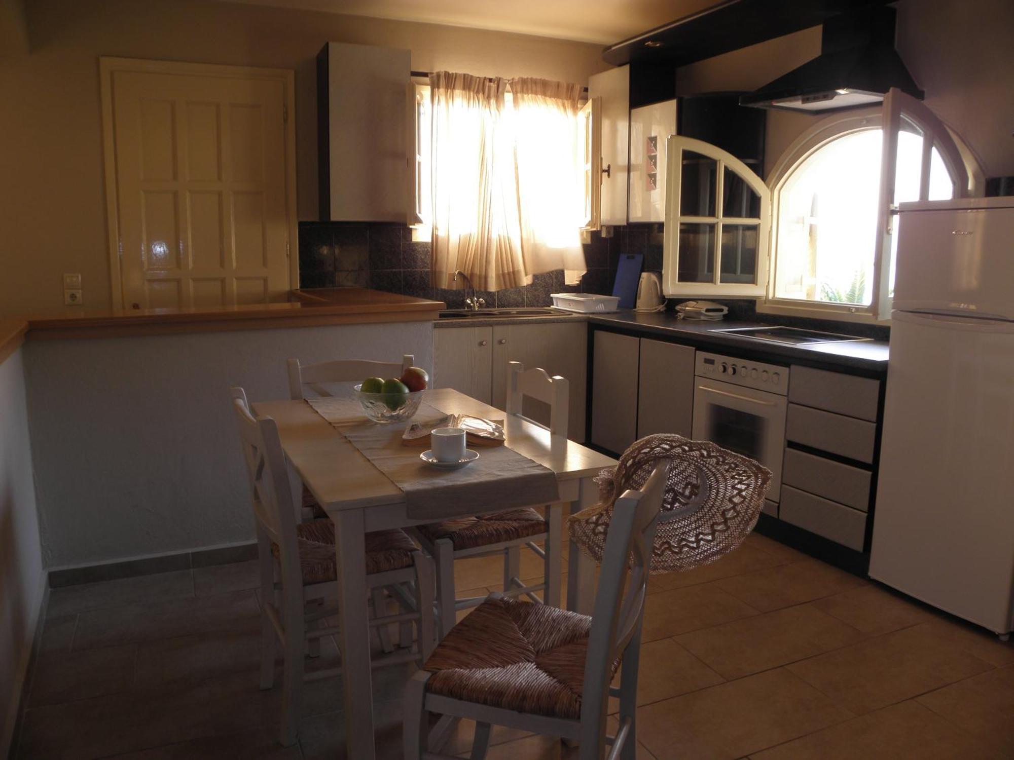 Irilena Studios And Apartments Lassi  Chambre photo